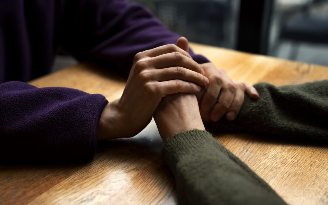 Il peso invisibile di “lasciare un pezzo di sé a casa”: una questione di sopravvivenza cerebrale